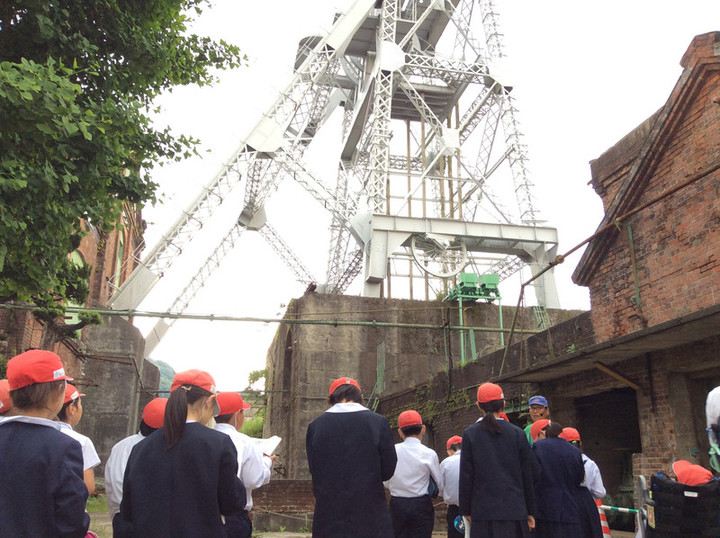 2df9929eae6e4617839de7fca9ec8f83