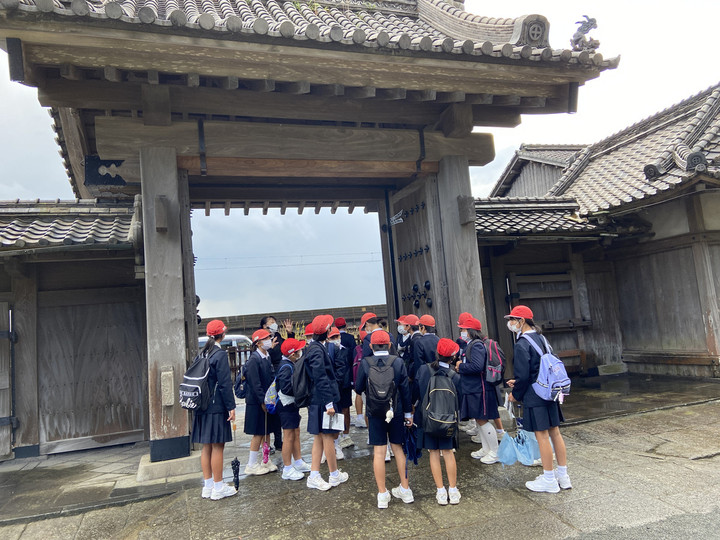 4fa4bb48273245a2874cdcb4c2d59afc